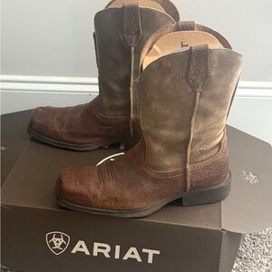 Ariat Men's Distressed Brown Western Boots